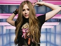 pic for 480x360 Avril Lavigne blackberry